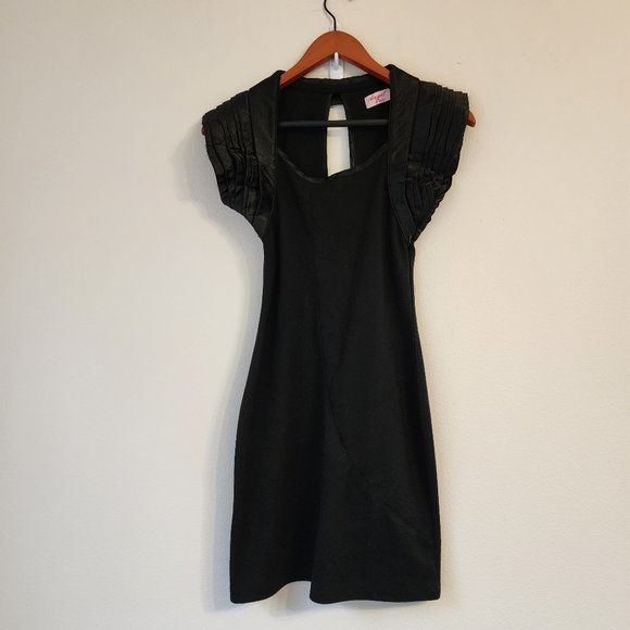 Angel Paris, Vintage Women Dress Layered Short Sleeve, Size 8 , Y2K, 90's, Mini. - Picture 1 of 12
